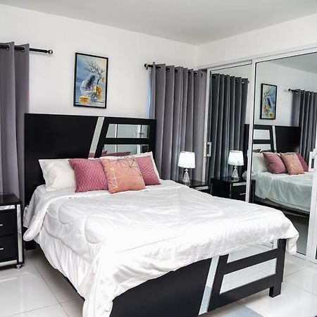 Torre Real VI Apartment Santiago De Los Caballeros Luaran gambar